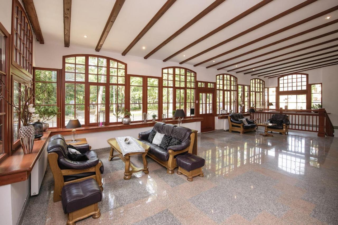 Kaiserhof Krynica Morska Exterior photo
